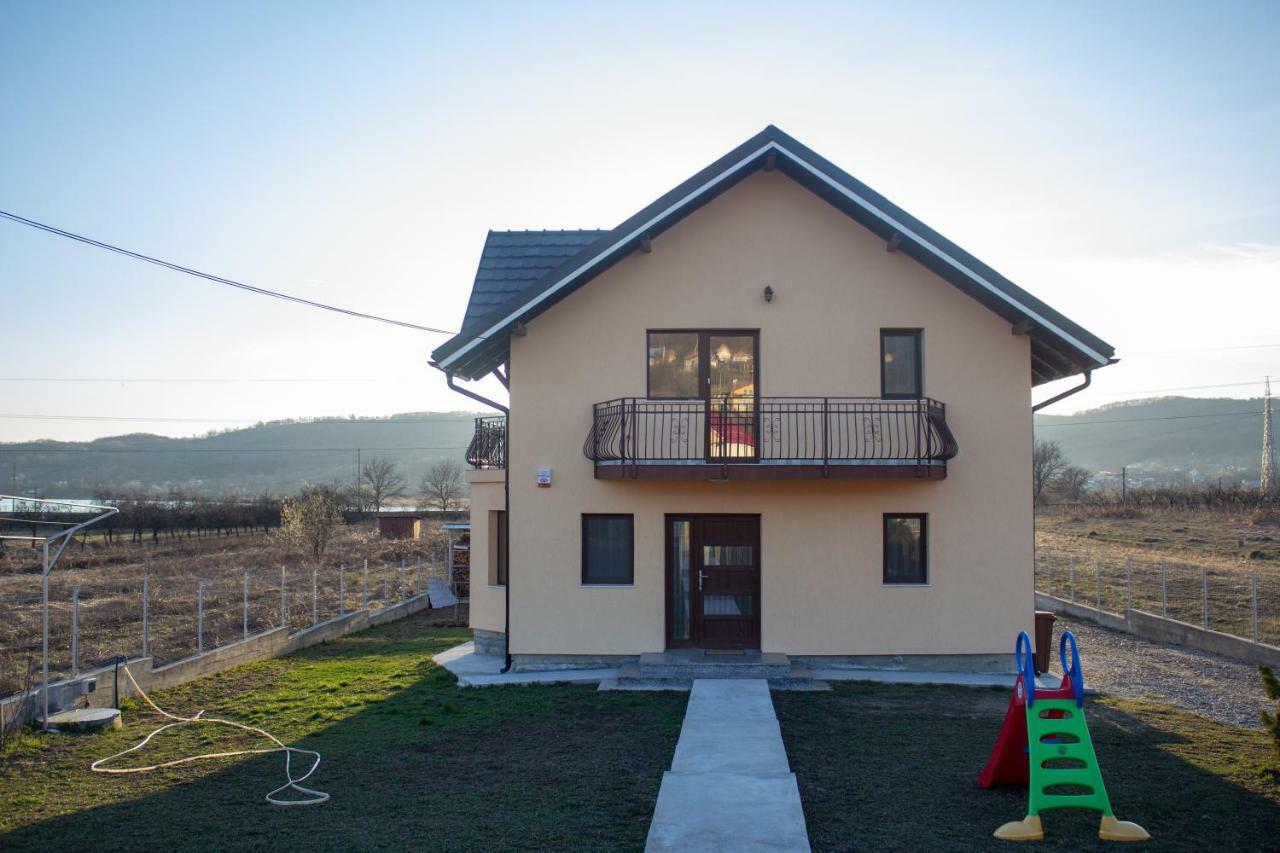 Cazare Antonia Curtea de Argeş Exterior foto