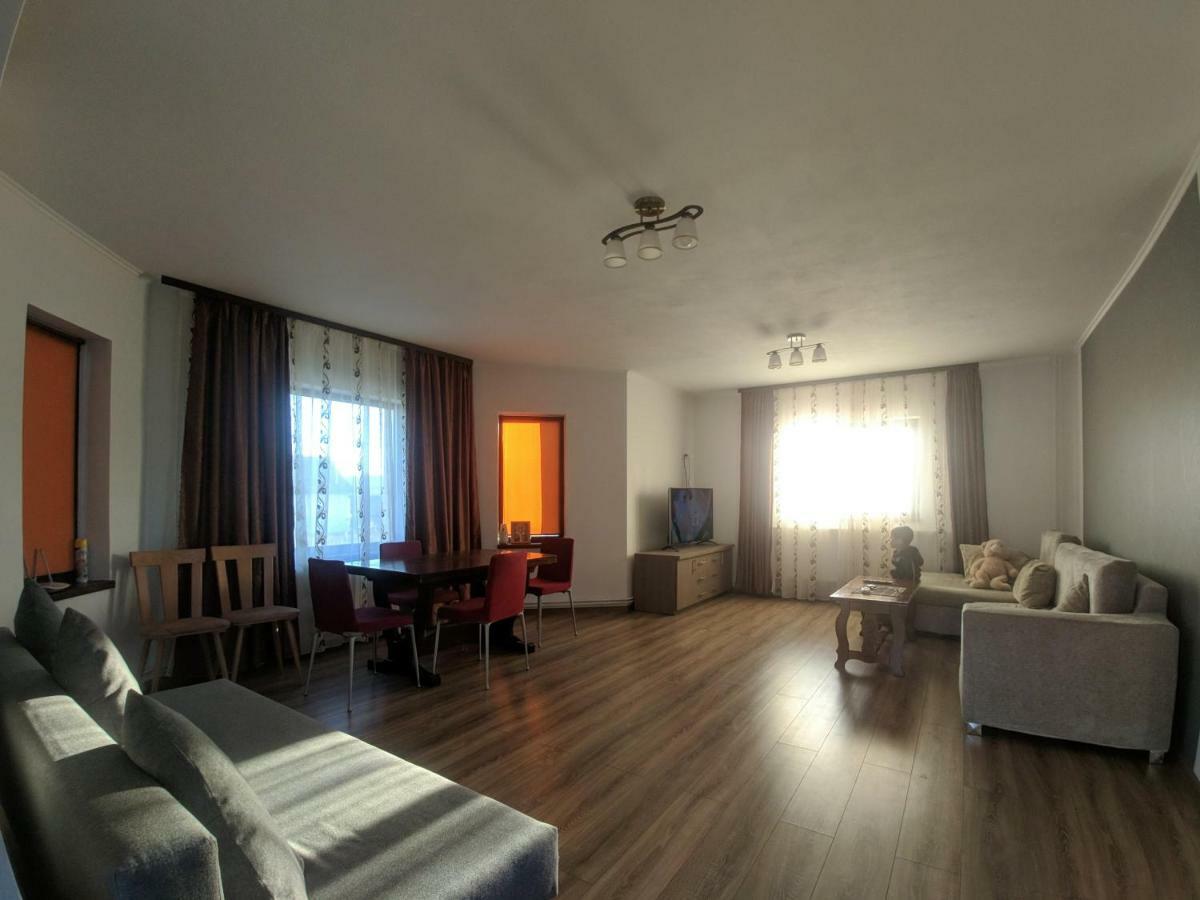 Cazare Antonia Curtea de Argeş Exterior foto
